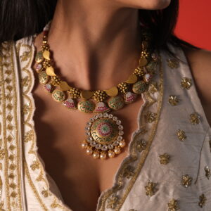 ANTIQUE HAR SET