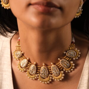 ANTIQUE HAR SET SHORT