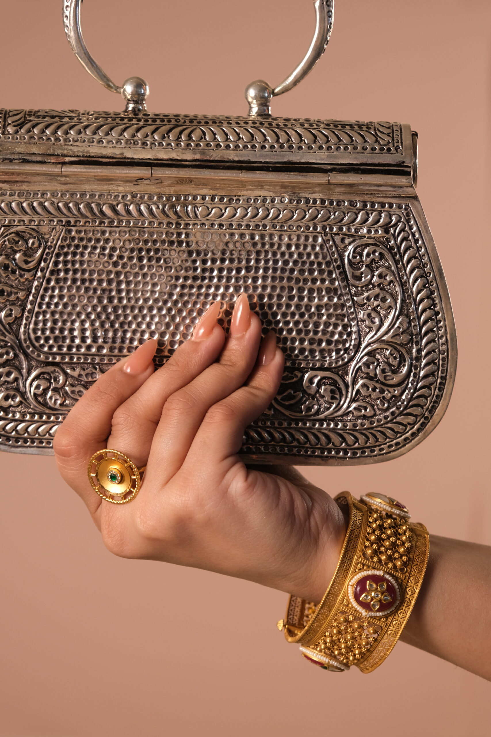 ANTIQUE KADA/ RING