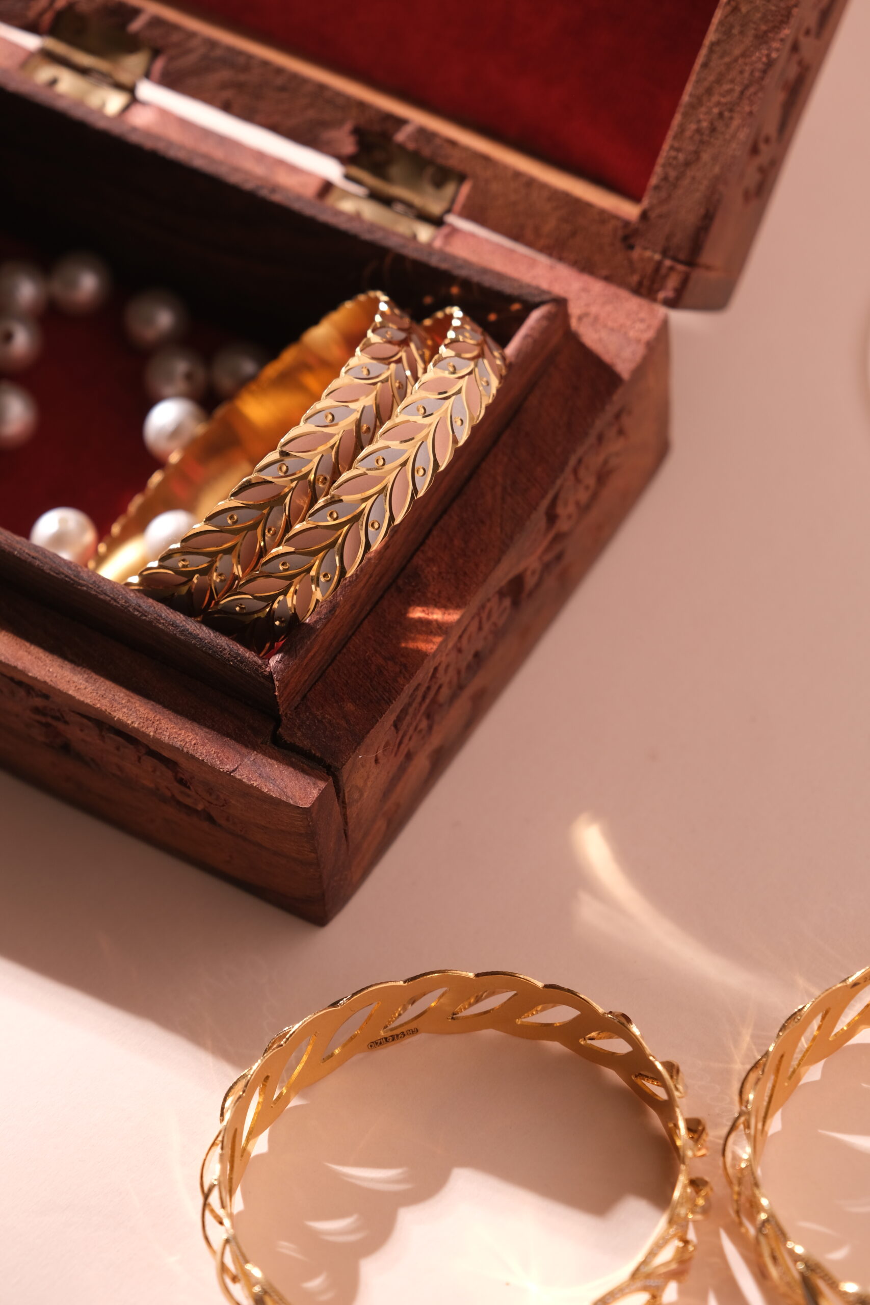 SOLID BANGLES/ KADA